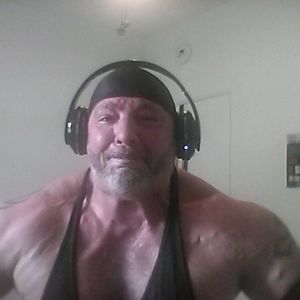 Meet your Posher, Louie